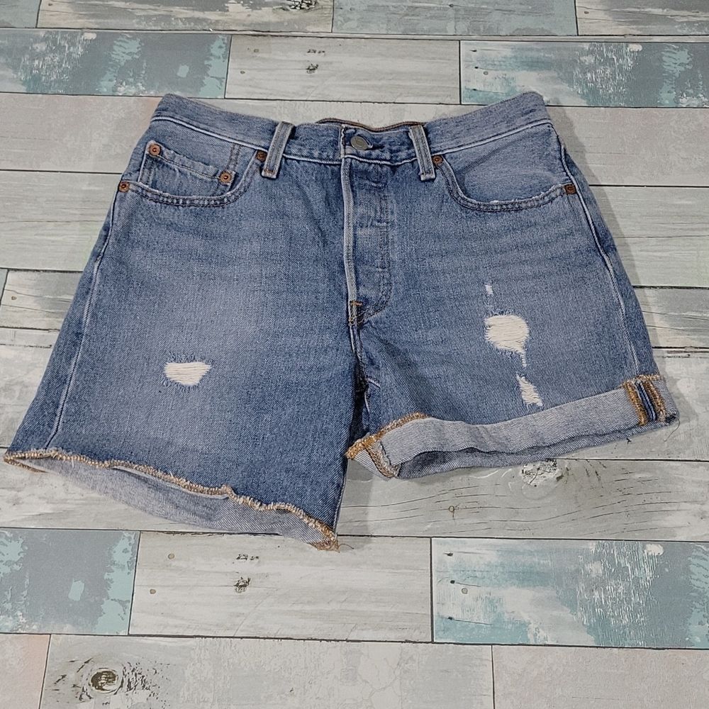 Levi's Button Fly Jean Shorts sz 26